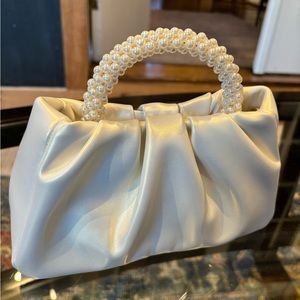 BRAND NEW WHITE PEARL BRIDAL HANDBAG
